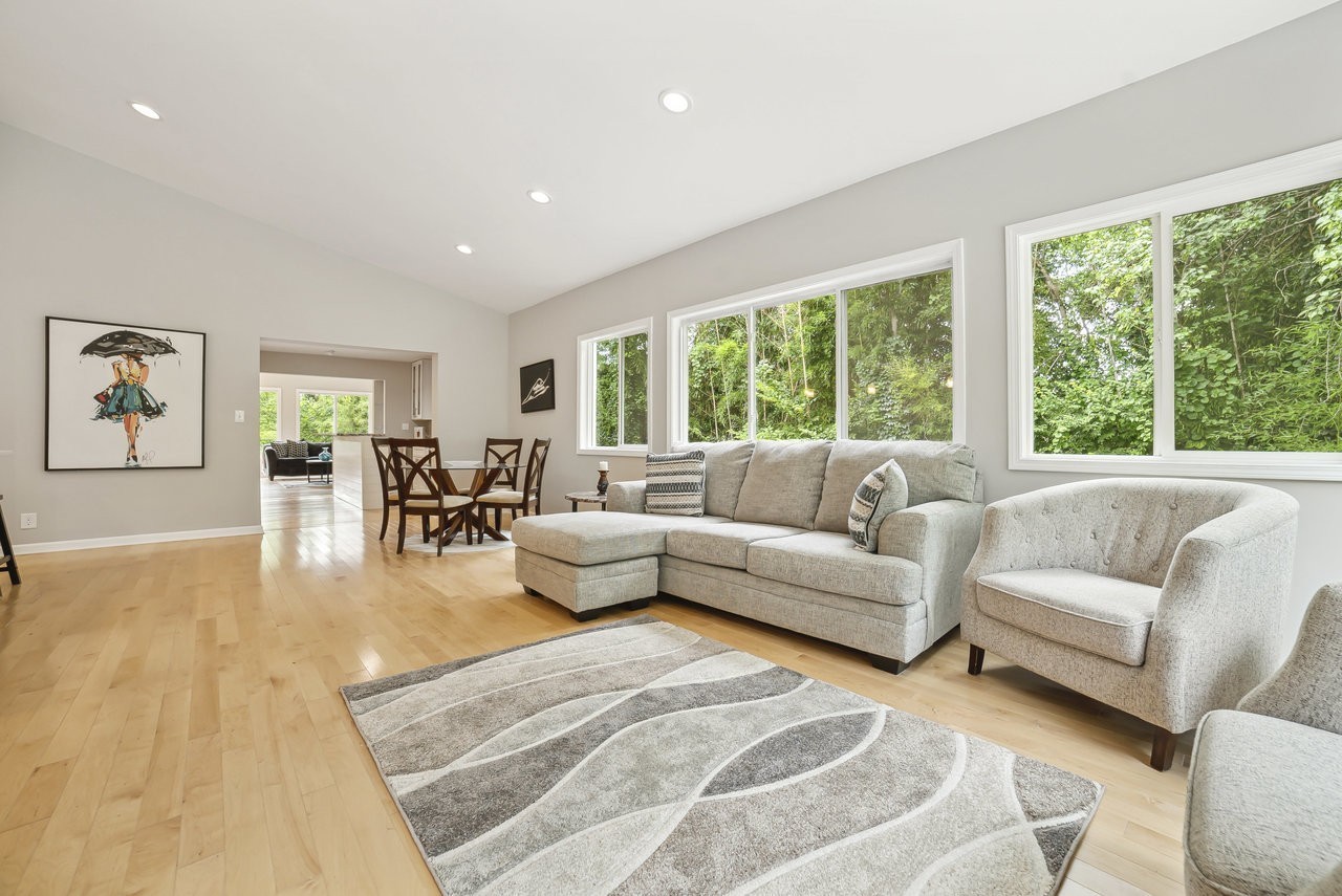 816 Summerly Dr