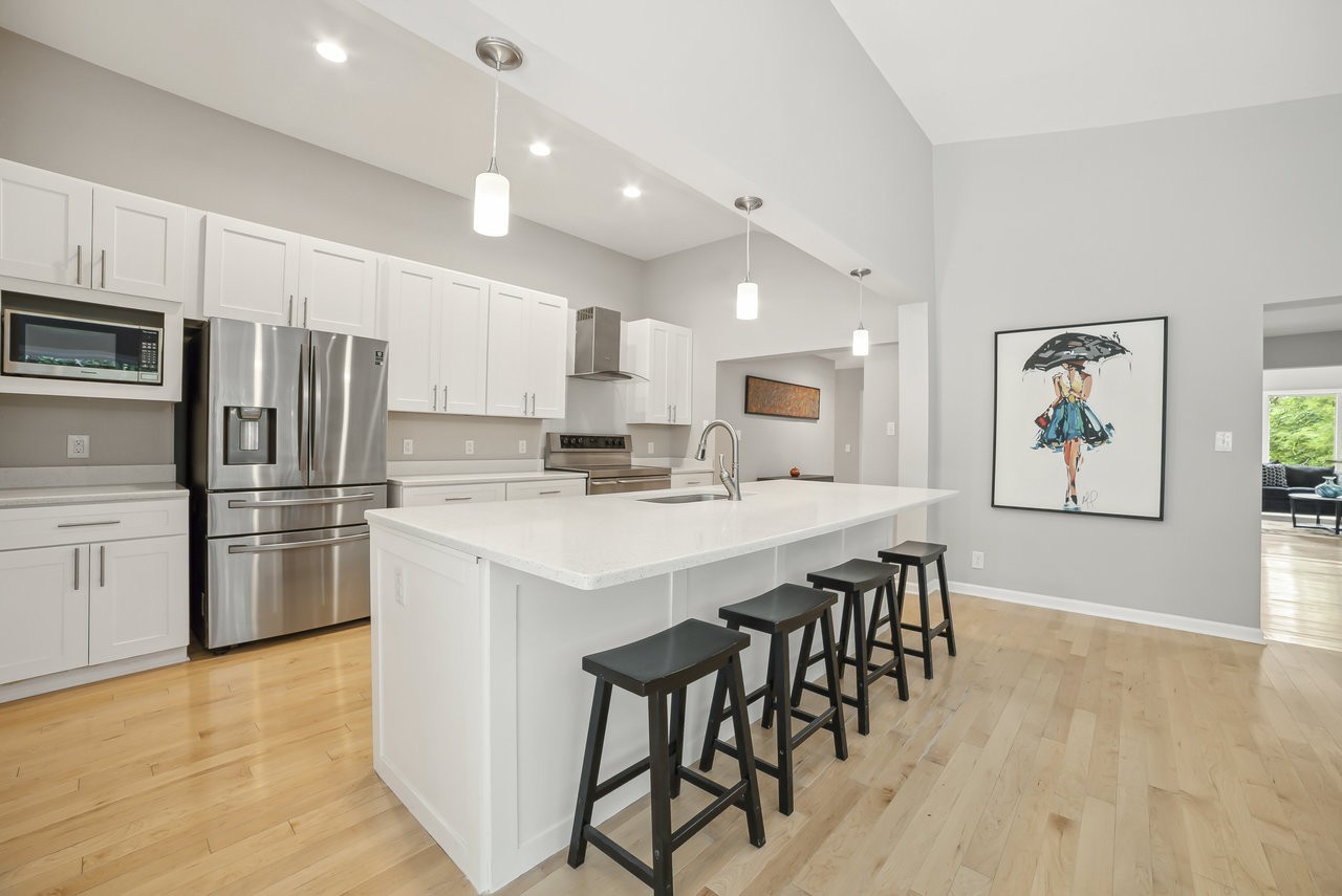 816 Summerly Dr