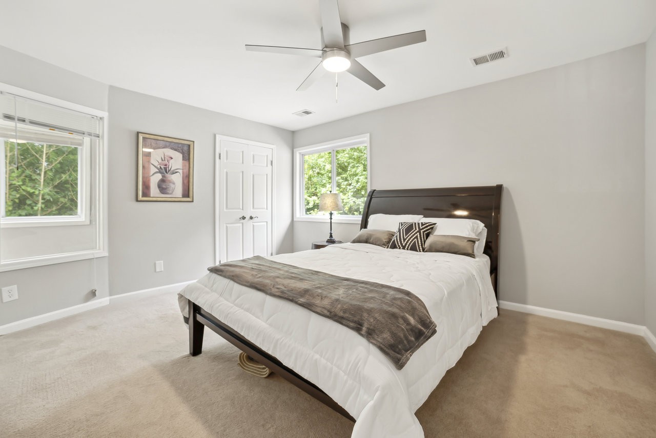 816 Summerly Dr