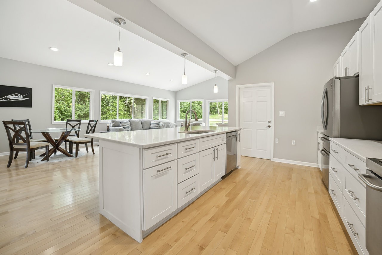 816 Summerly Dr