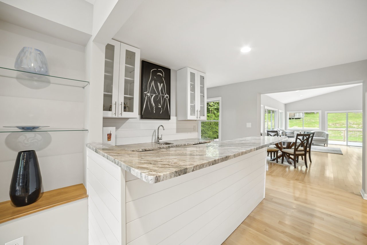816 Summerly Dr