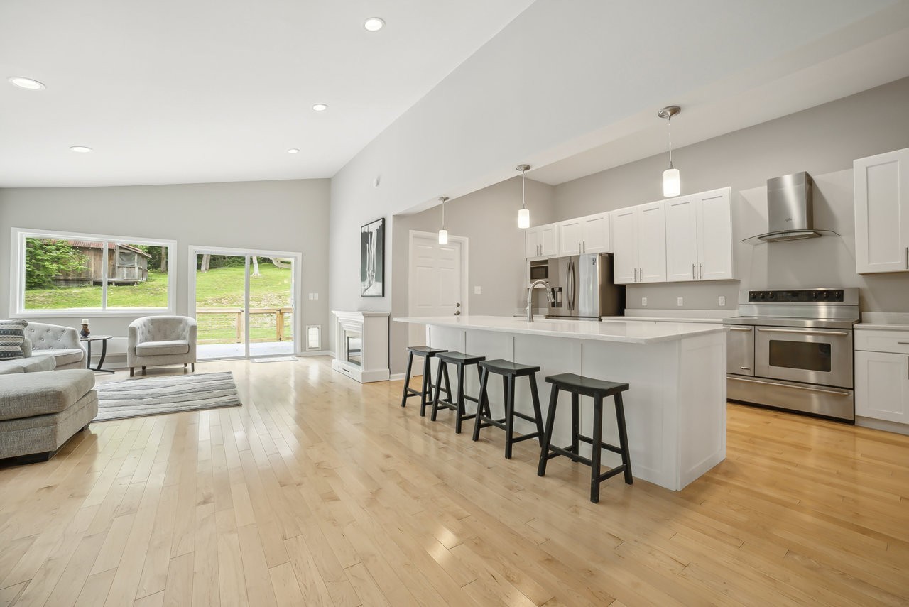 816 Summerly Dr