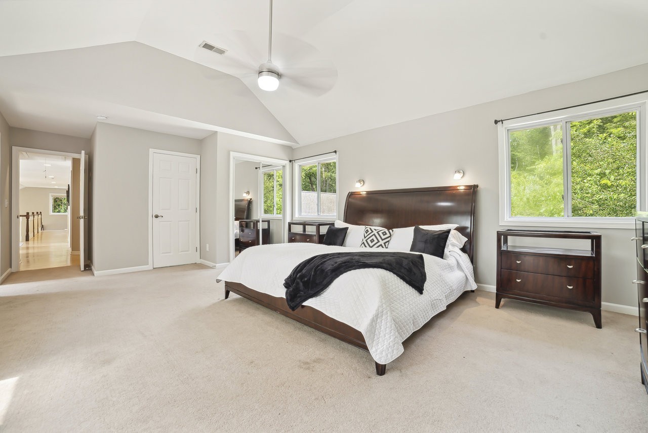 816 Summerly Dr