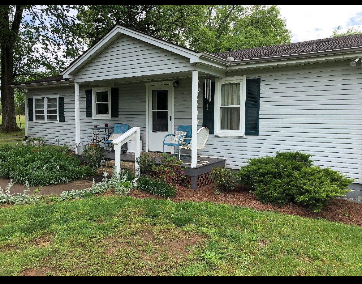 348 McElroy Rd