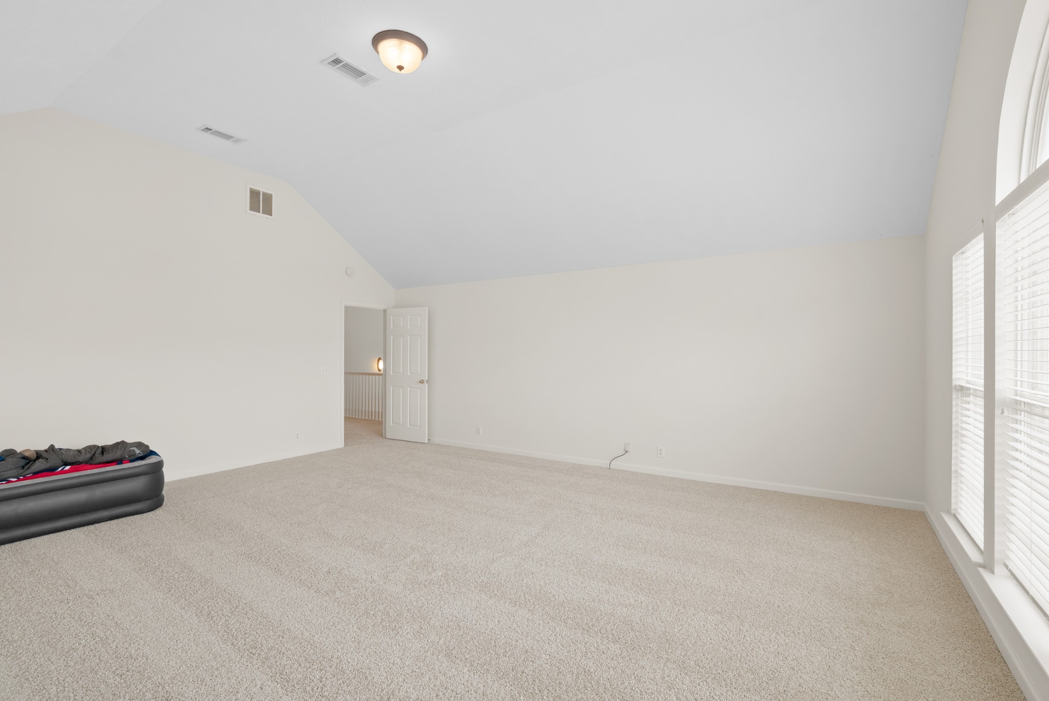 652 Sugar Mill Dr