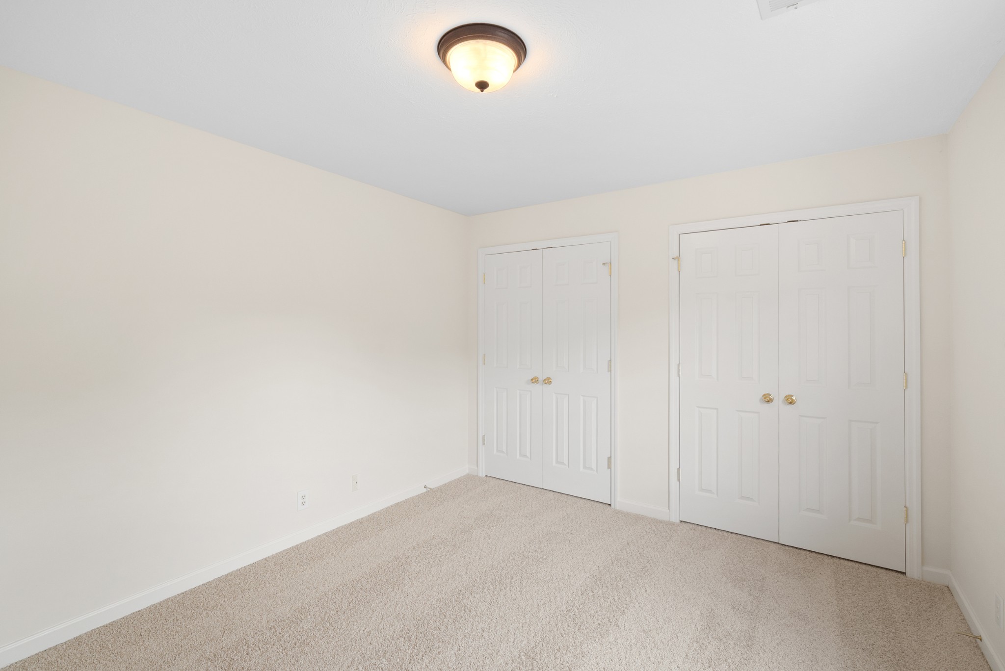 652 Sugar Mill Dr