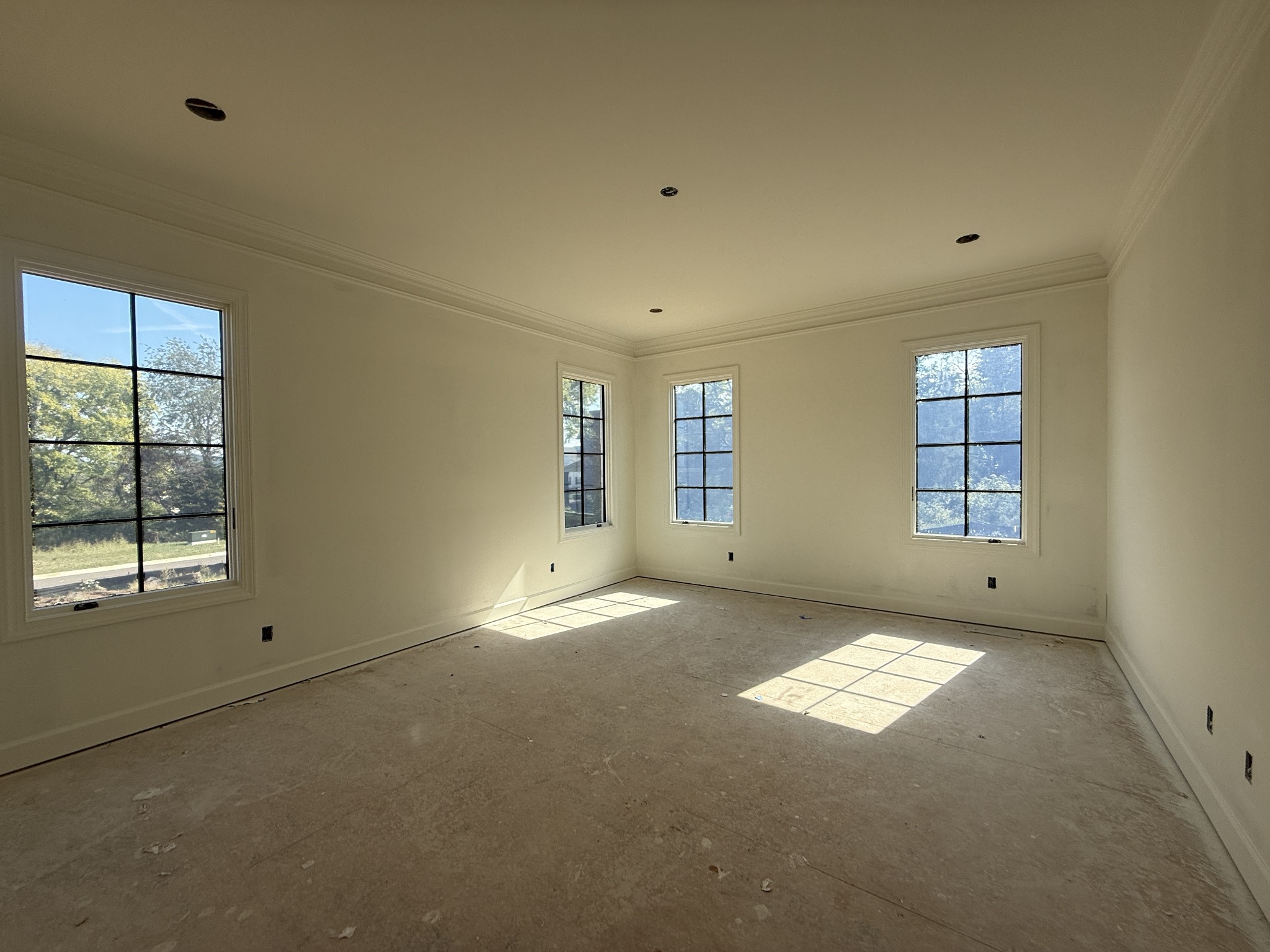 9902 Amarosa Court