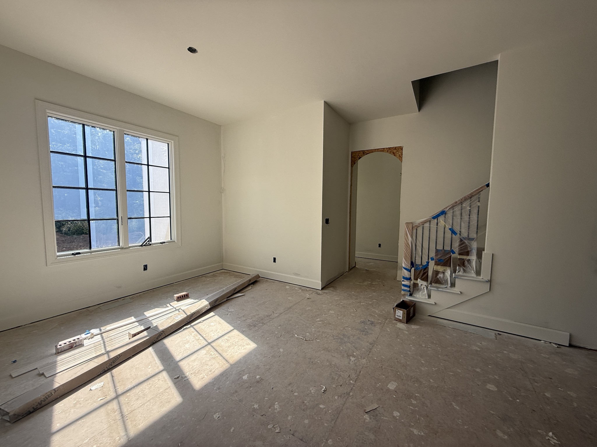 9902 Amarosa Court