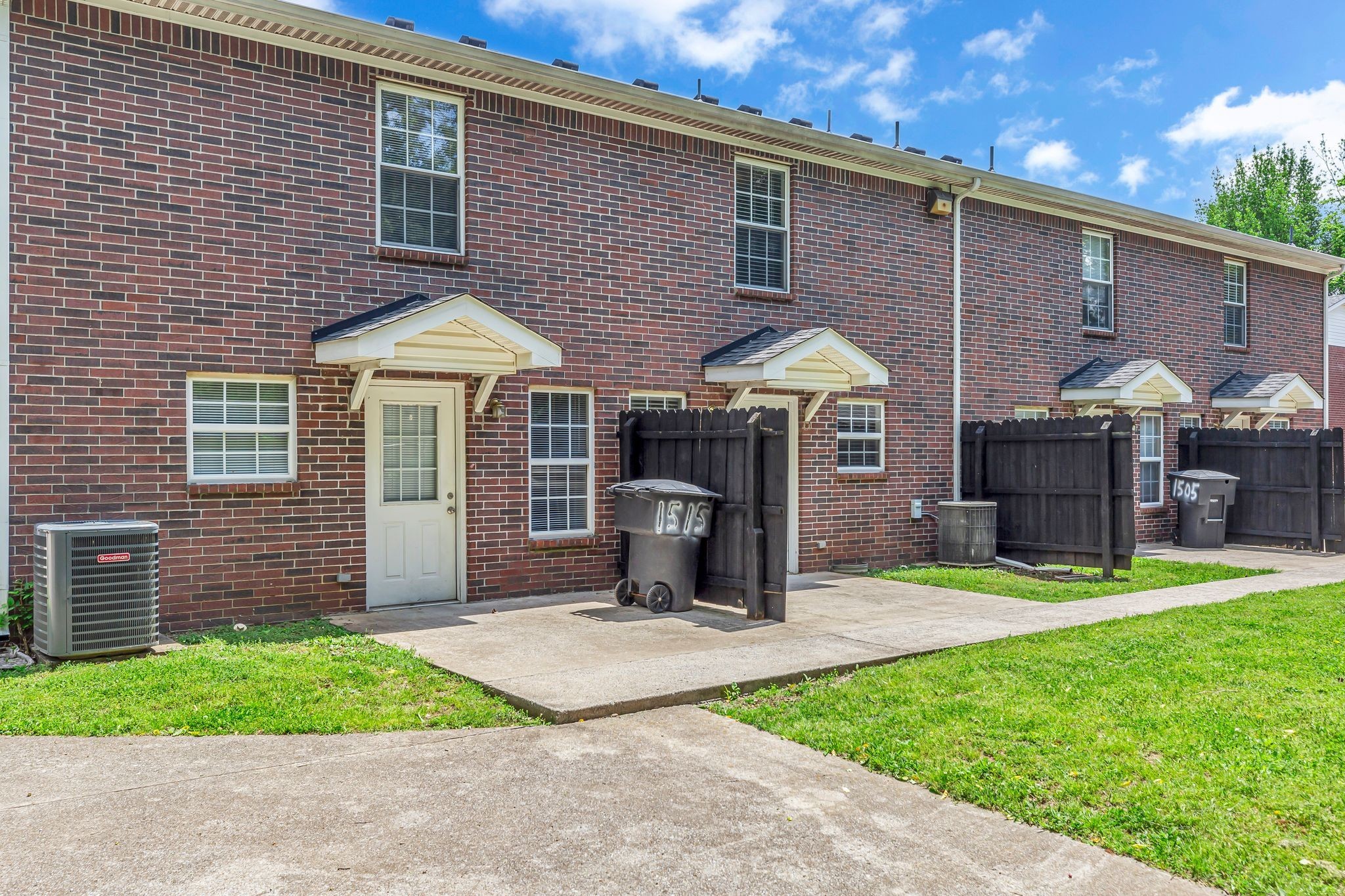 1505 Center Pointe Dr
