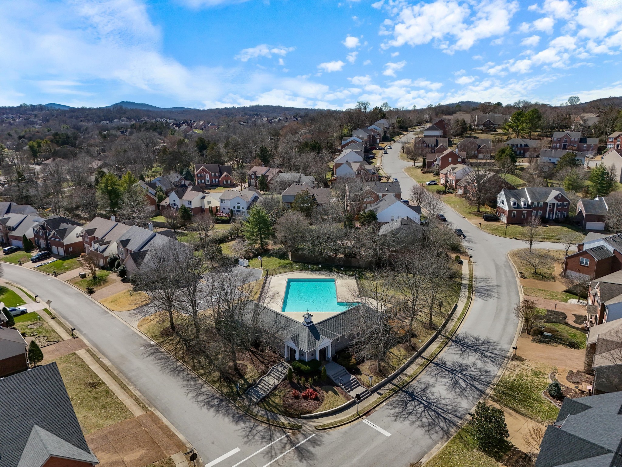 7117 Holt Run Dr
