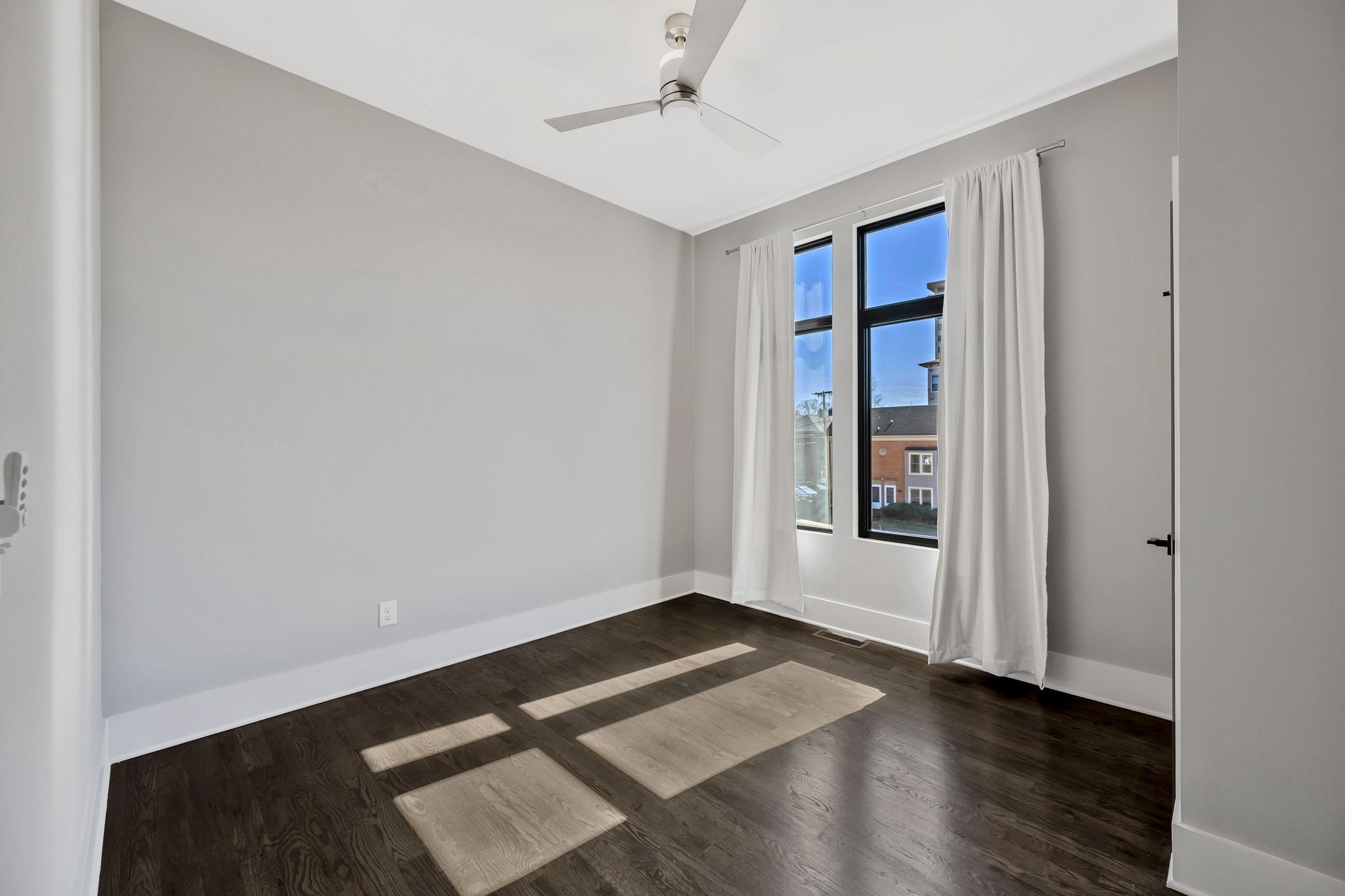 1648 19th Ave, S Unit: 12
