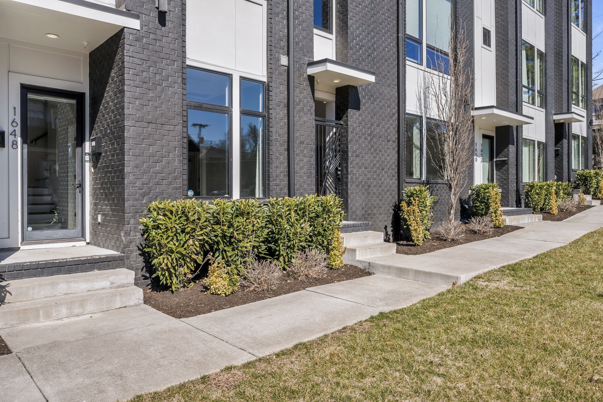 1648 19th Ave, S Unit: 12