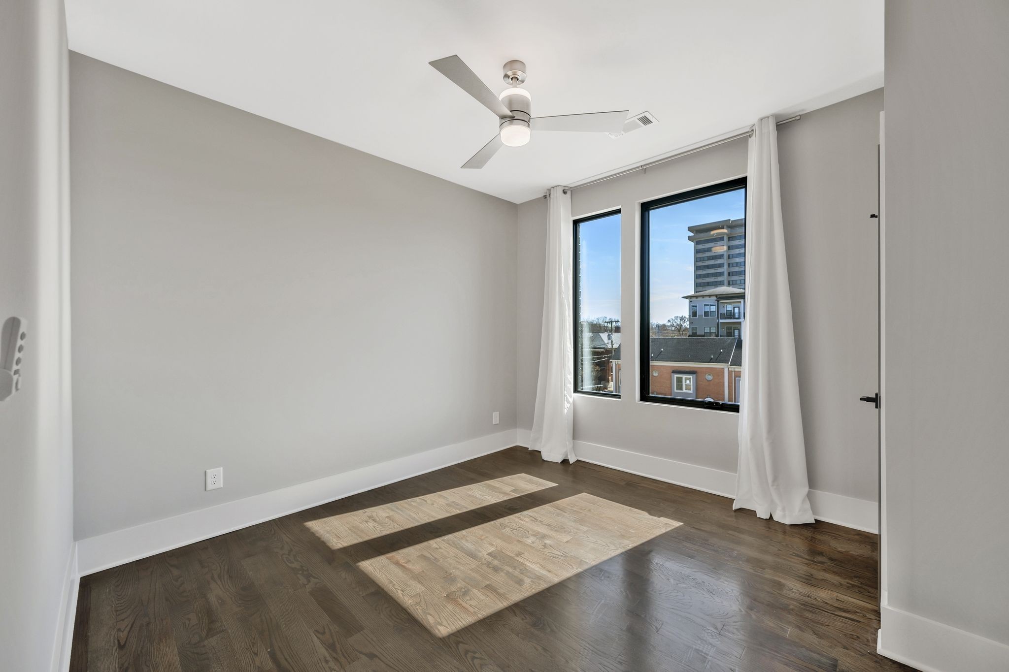 1648 19th Ave, S Unit: 12