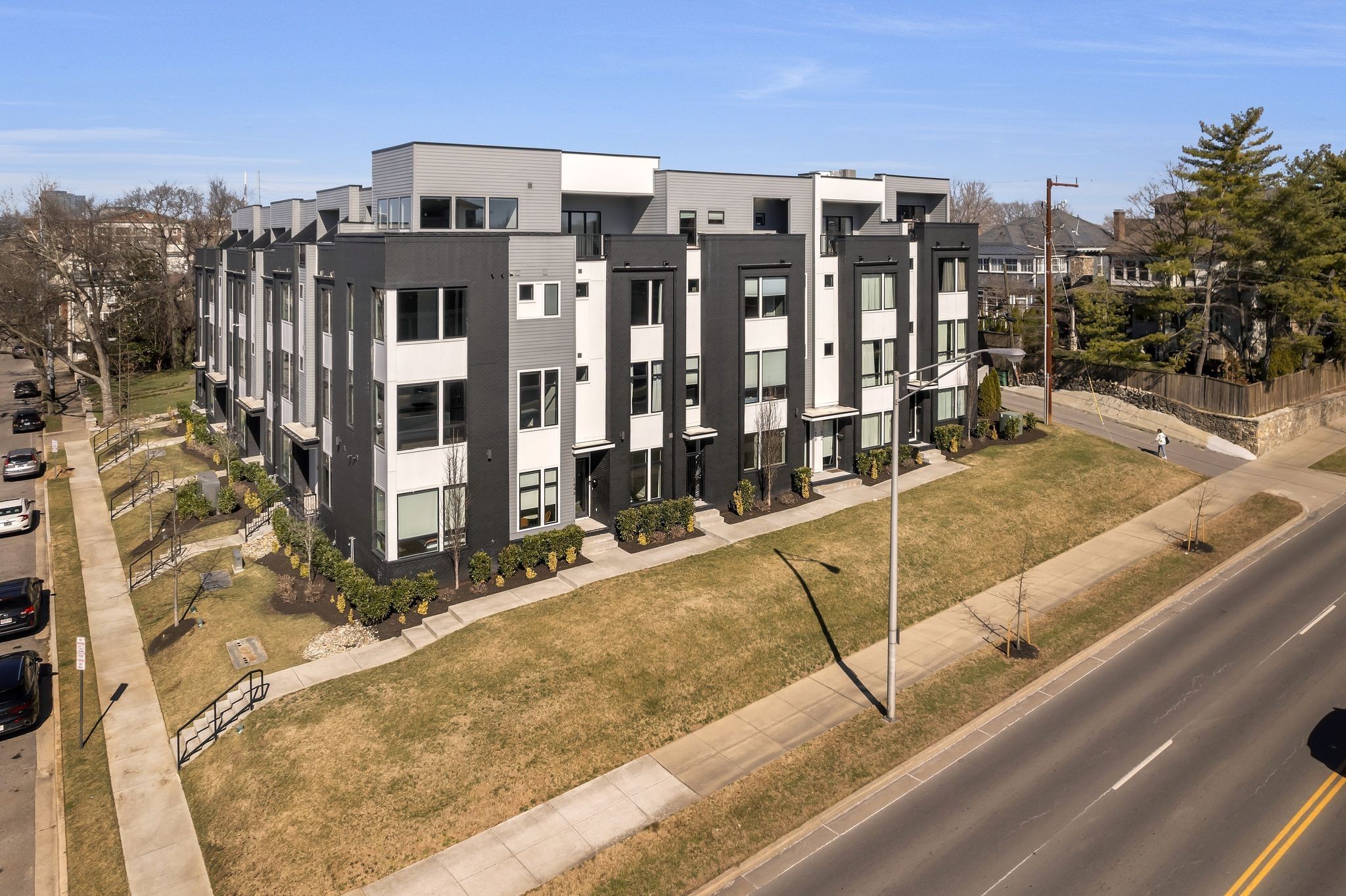 1648 19th Ave, S Unit: 12