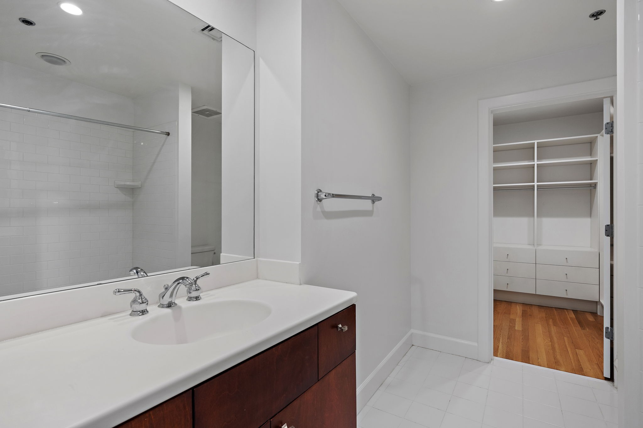 3014 Hedrick St Unit: 506