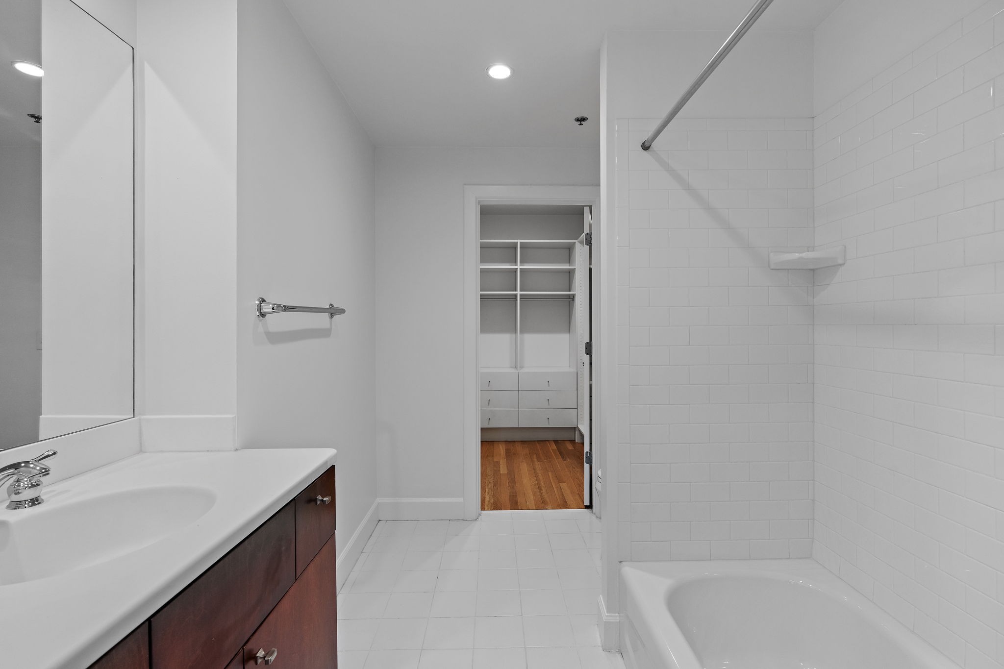3014 Hedrick St Unit: 506