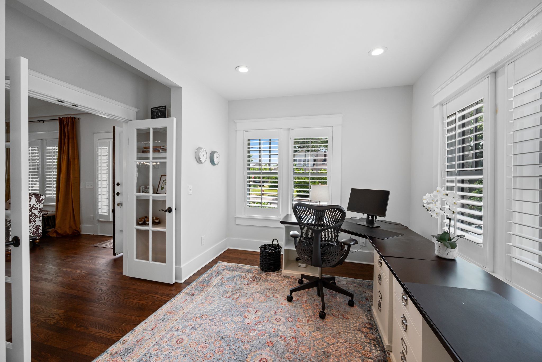 2601 Oakland Ave