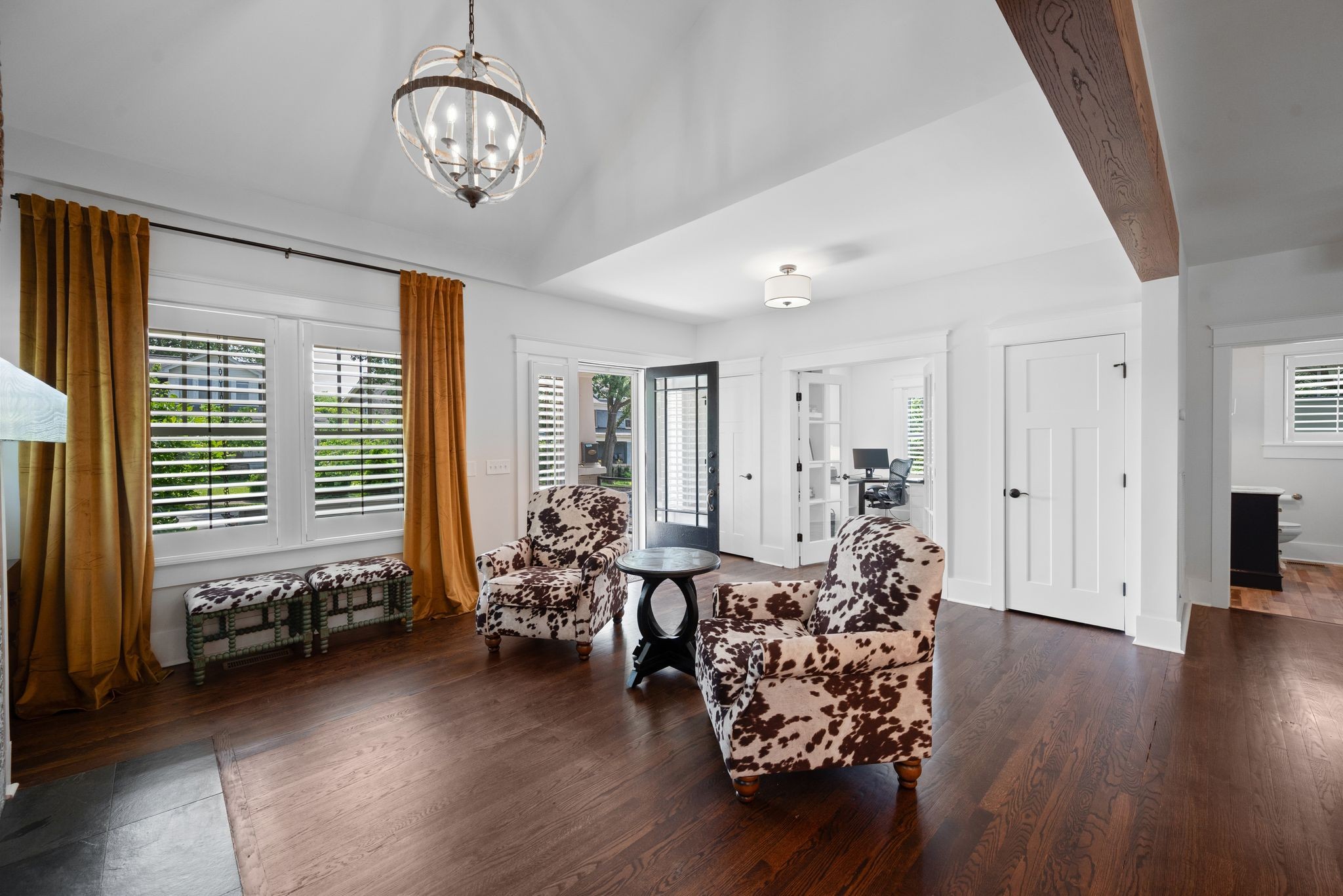 2601 Oakland Ave