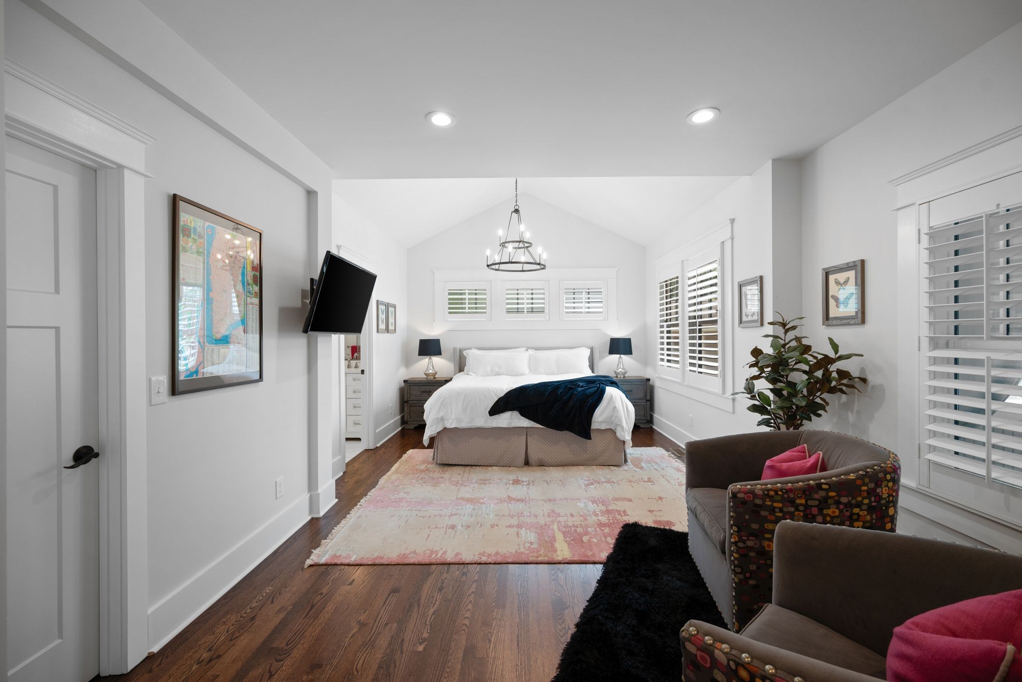 2601 Oakland Ave