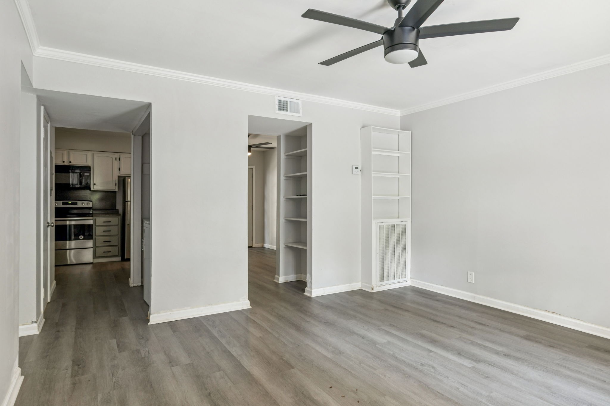 500 Paragon Mills Rd Unit: K3