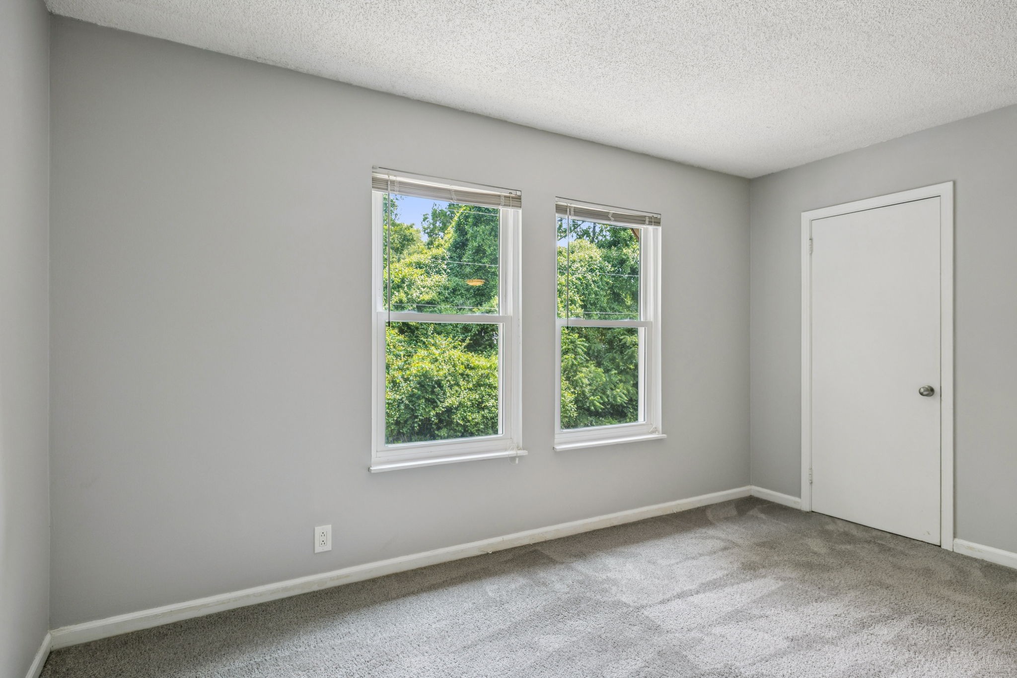 500 Paragon Mills Rd Unit: K3