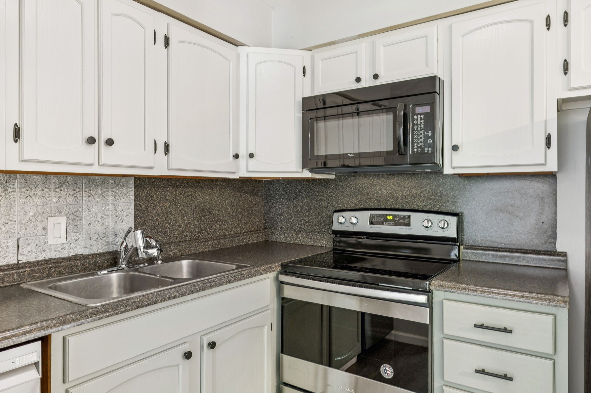 500 Paragon Mills Rd Unit: K3