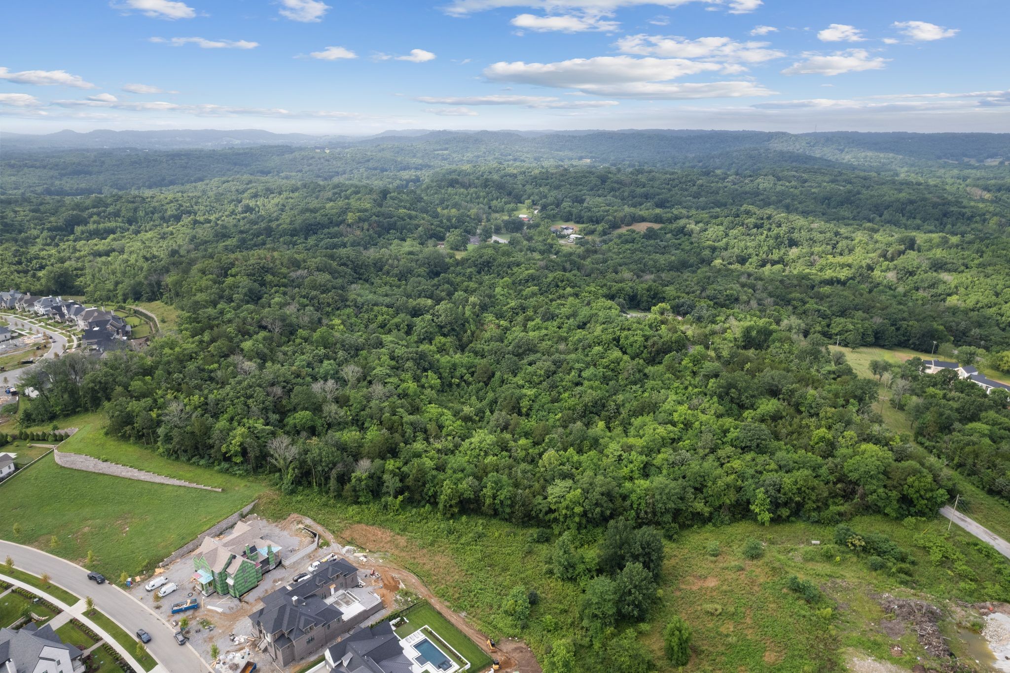 6417 Locust Ridge Rd