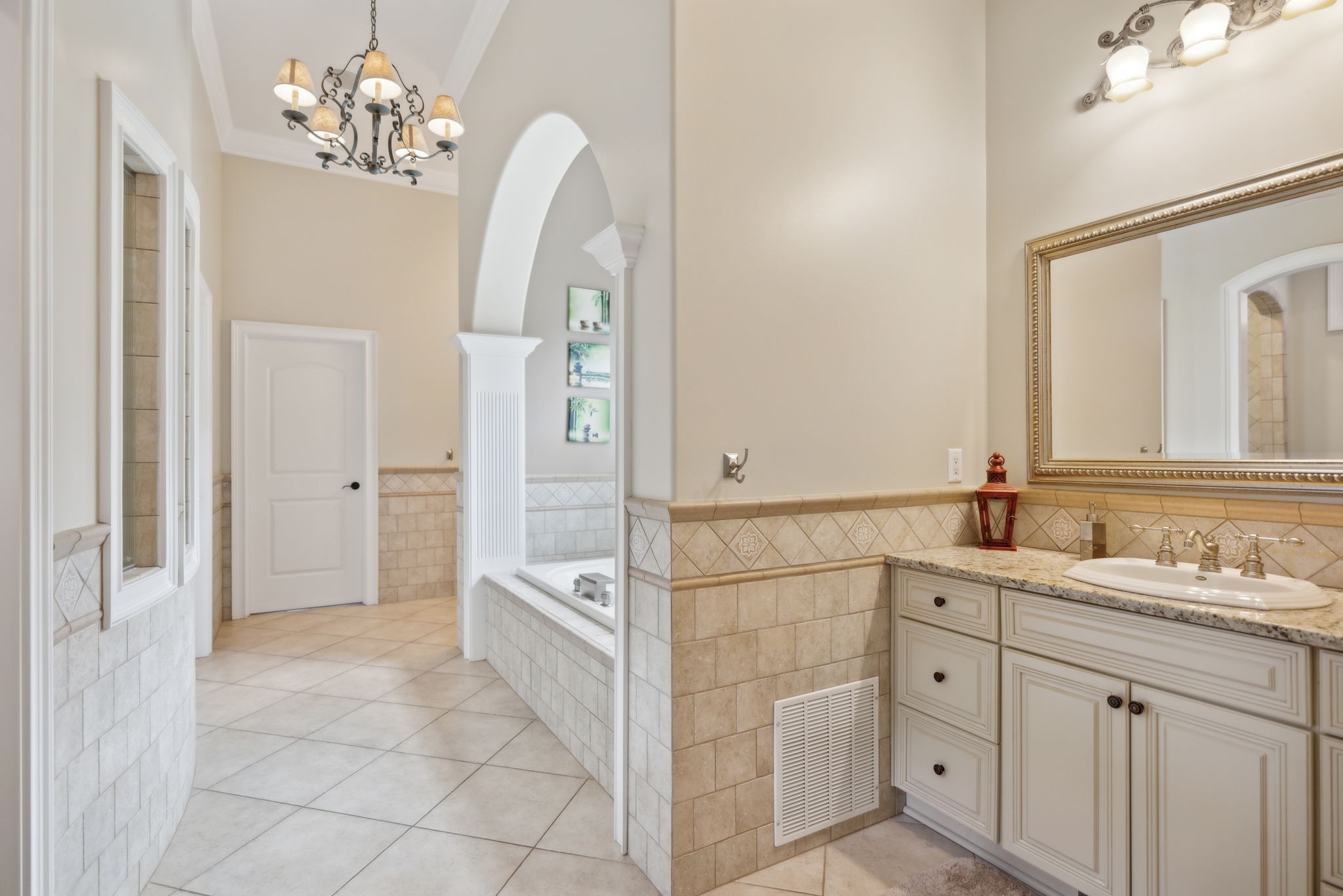 2526 Bearden Rd