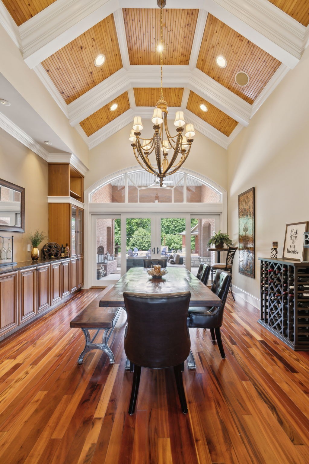 2526 Bearden Rd
