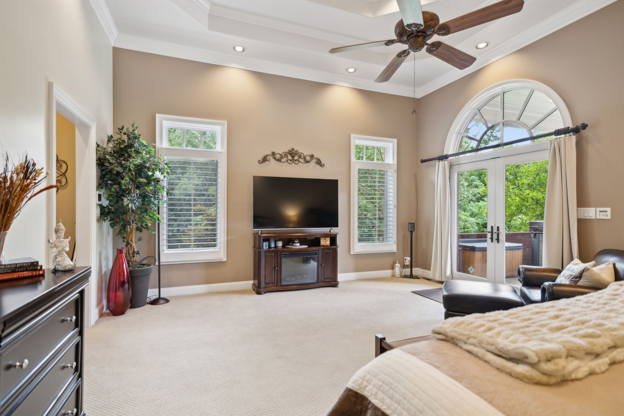 2526 Bearden Rd