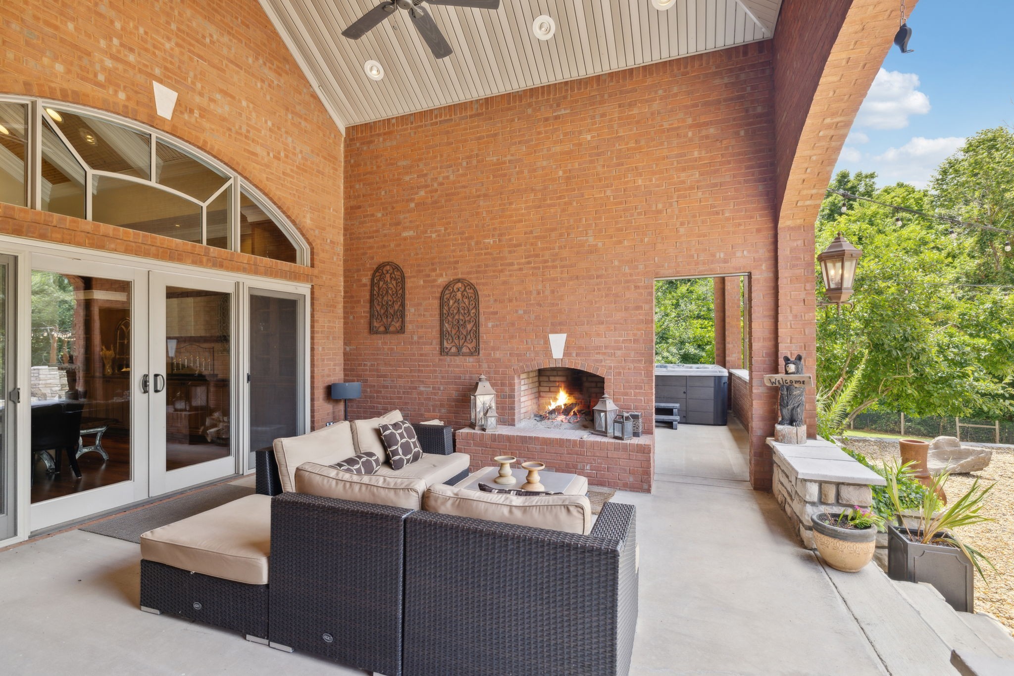 2526 Bearden Rd