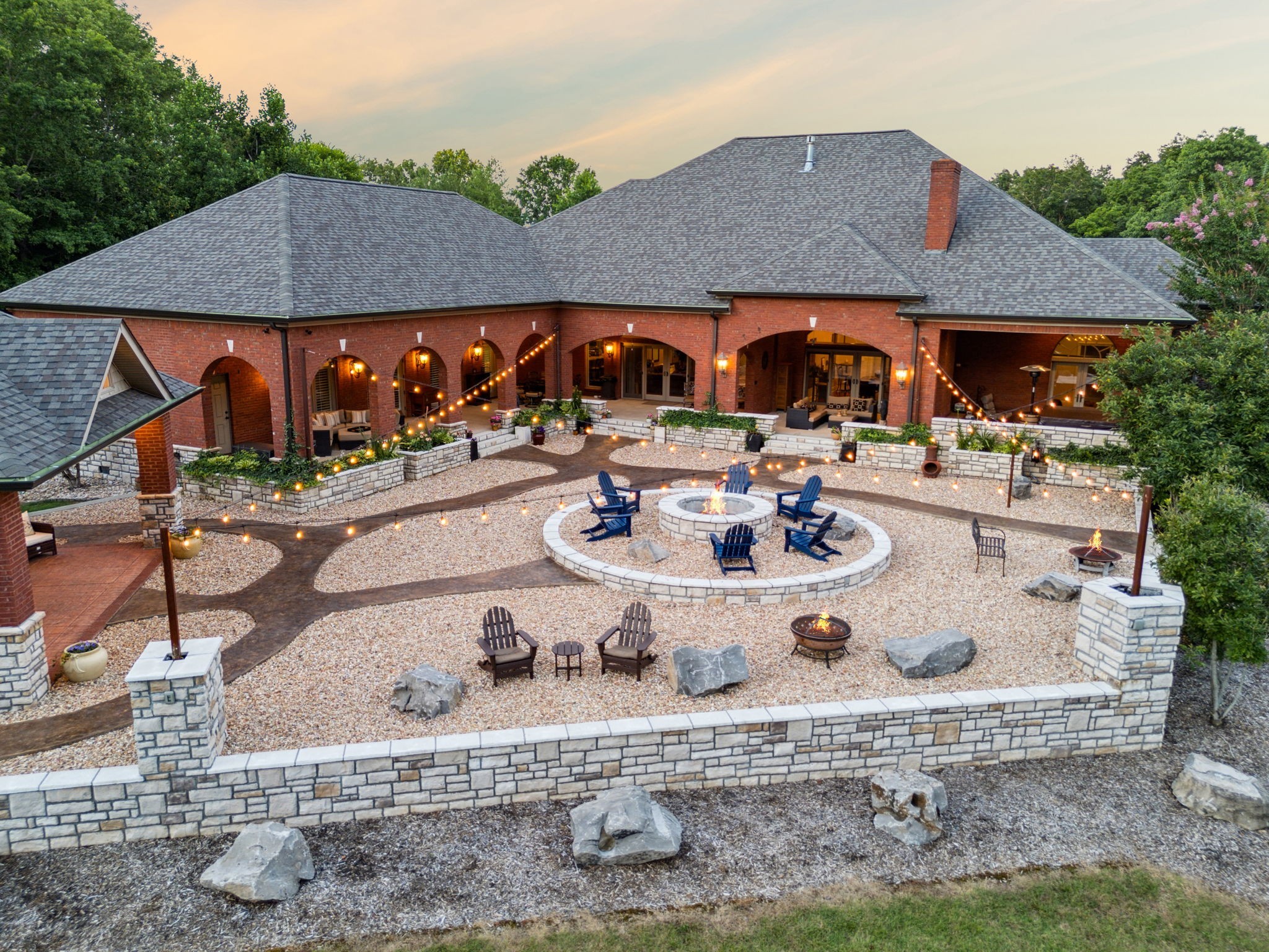 2526 Bearden Rd
