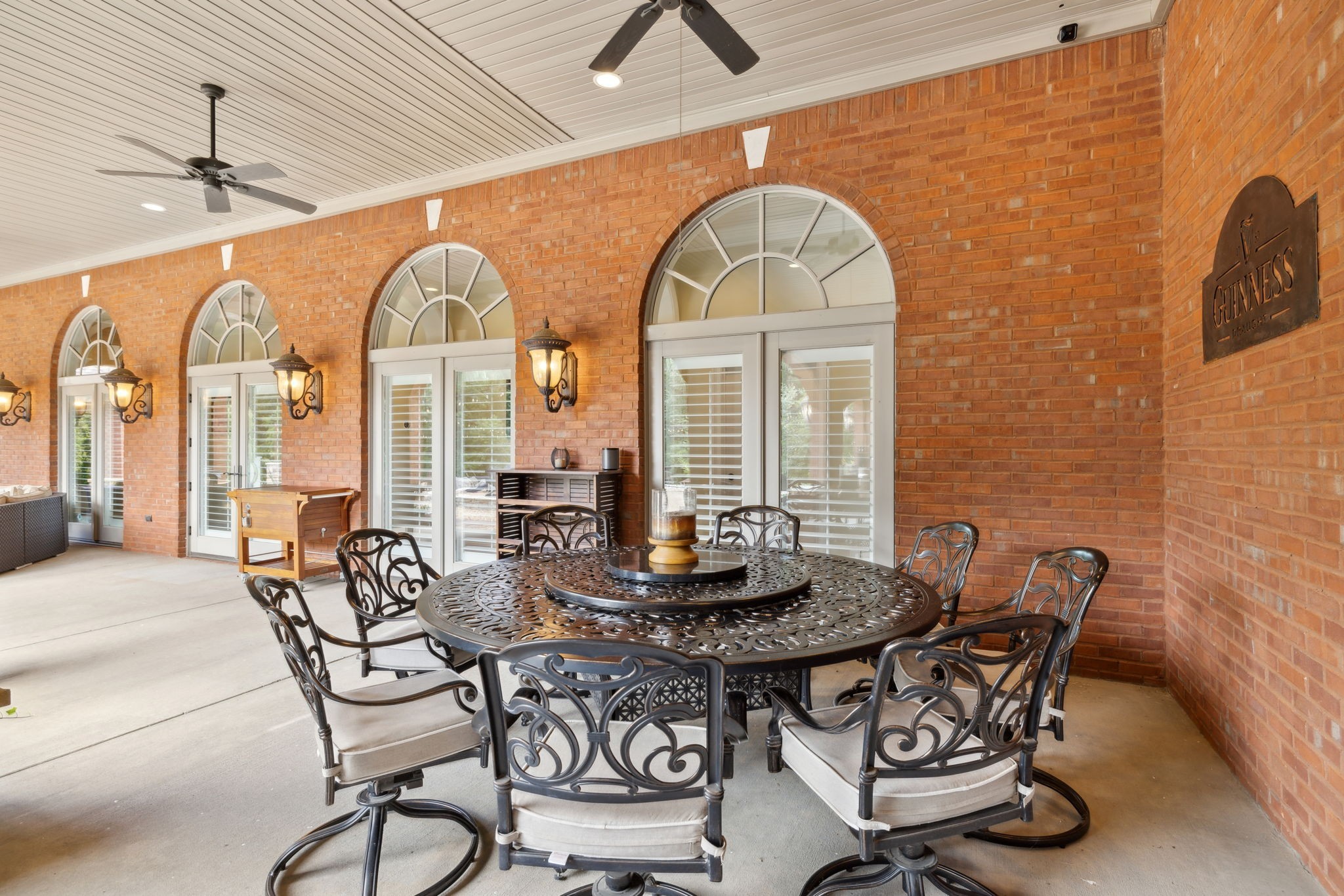 2526 Bearden Rd