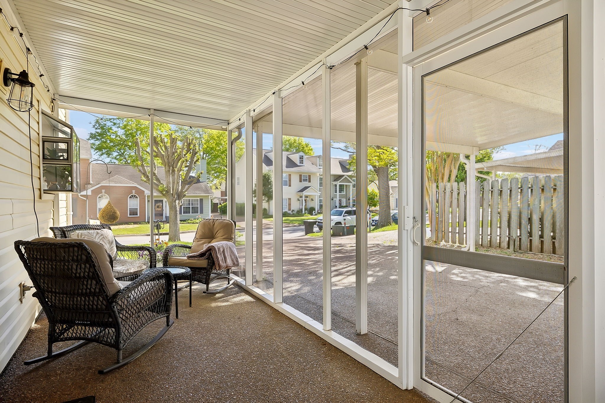 2016 Roderick Cir