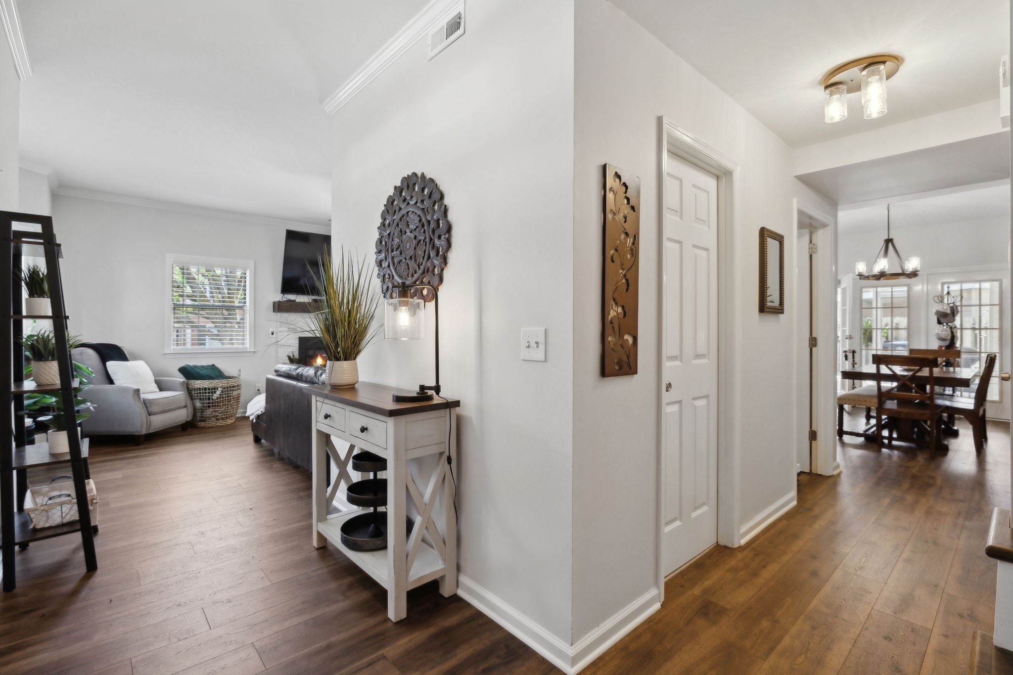 2016 Roderick Cir