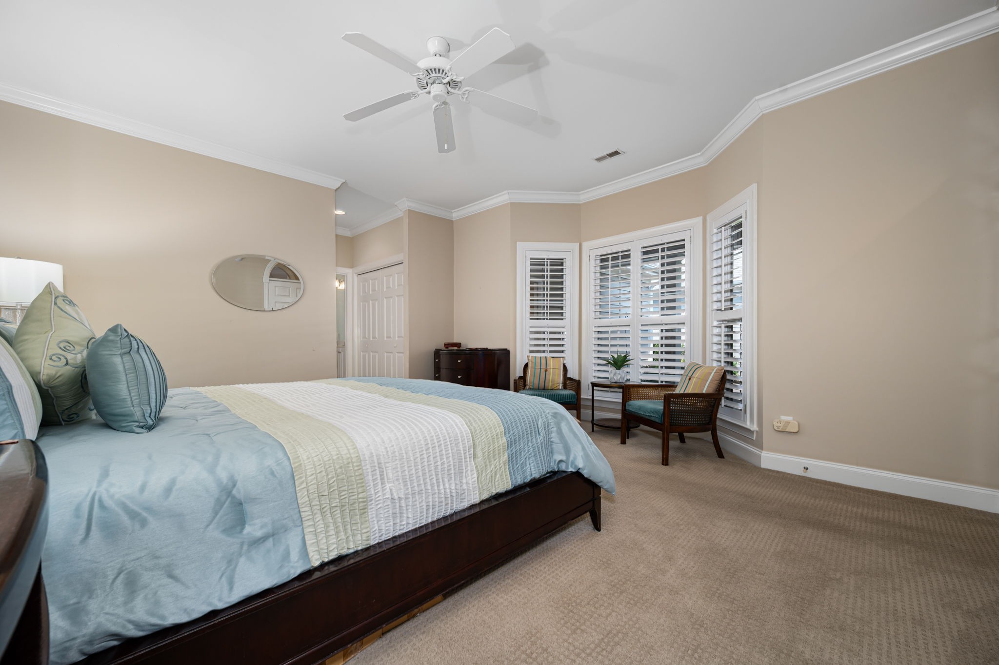 1926 Scarlett Dr