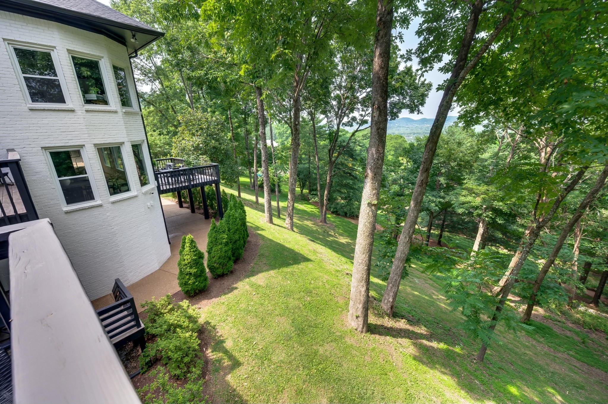 1002 Cadbury Ct
