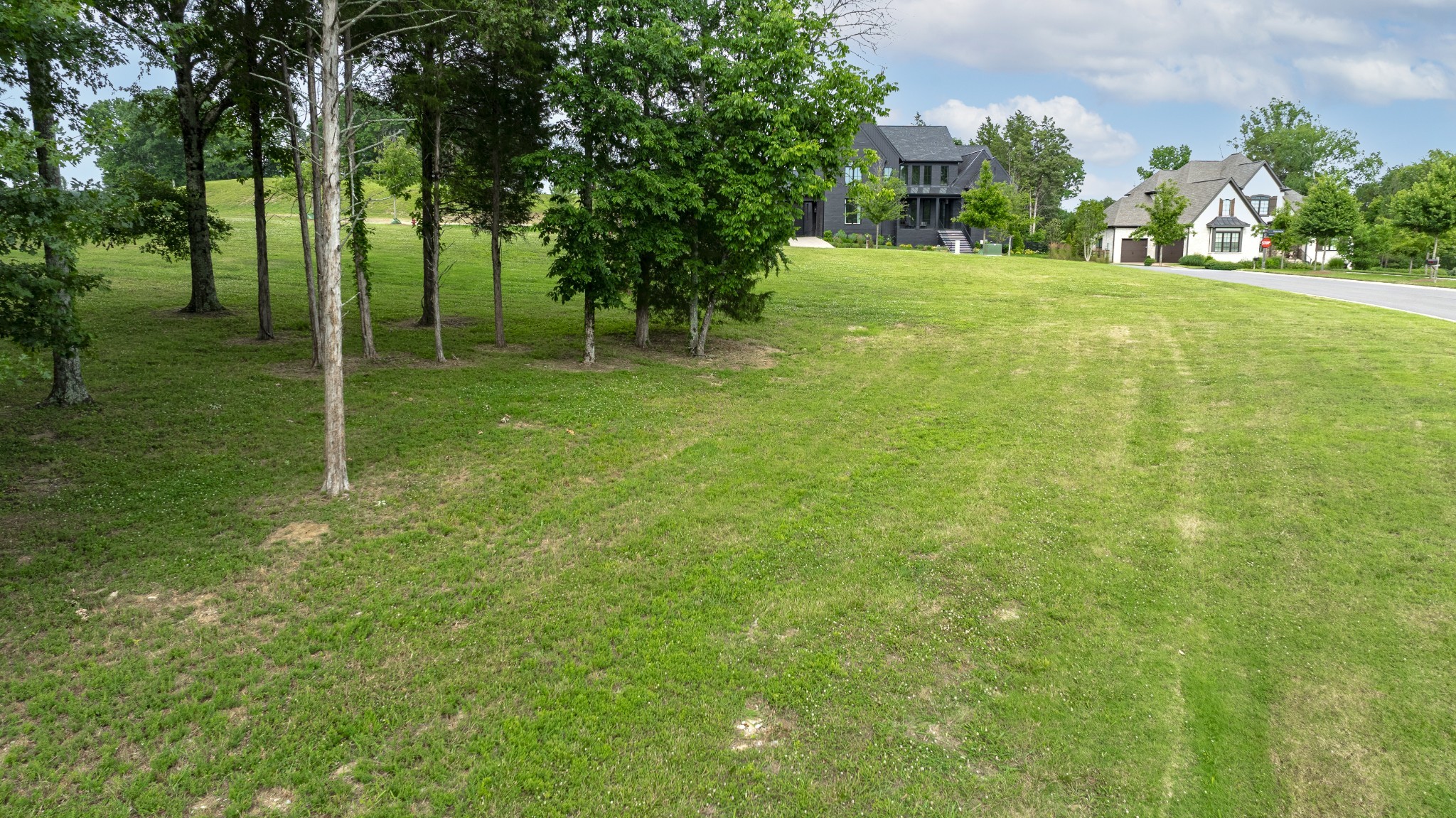 7266 Harlow Dr