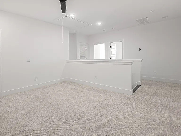 3025 Inman Dr