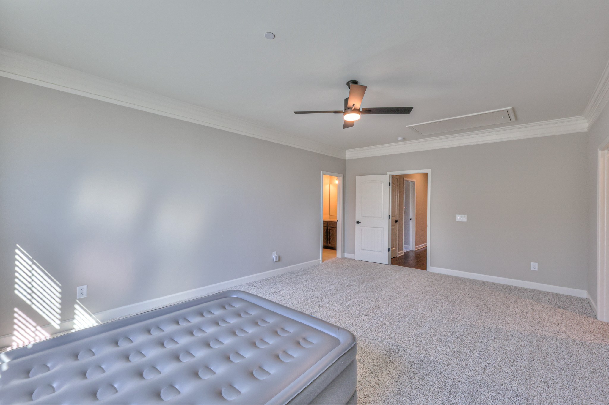 4062 San Gabriel Ln