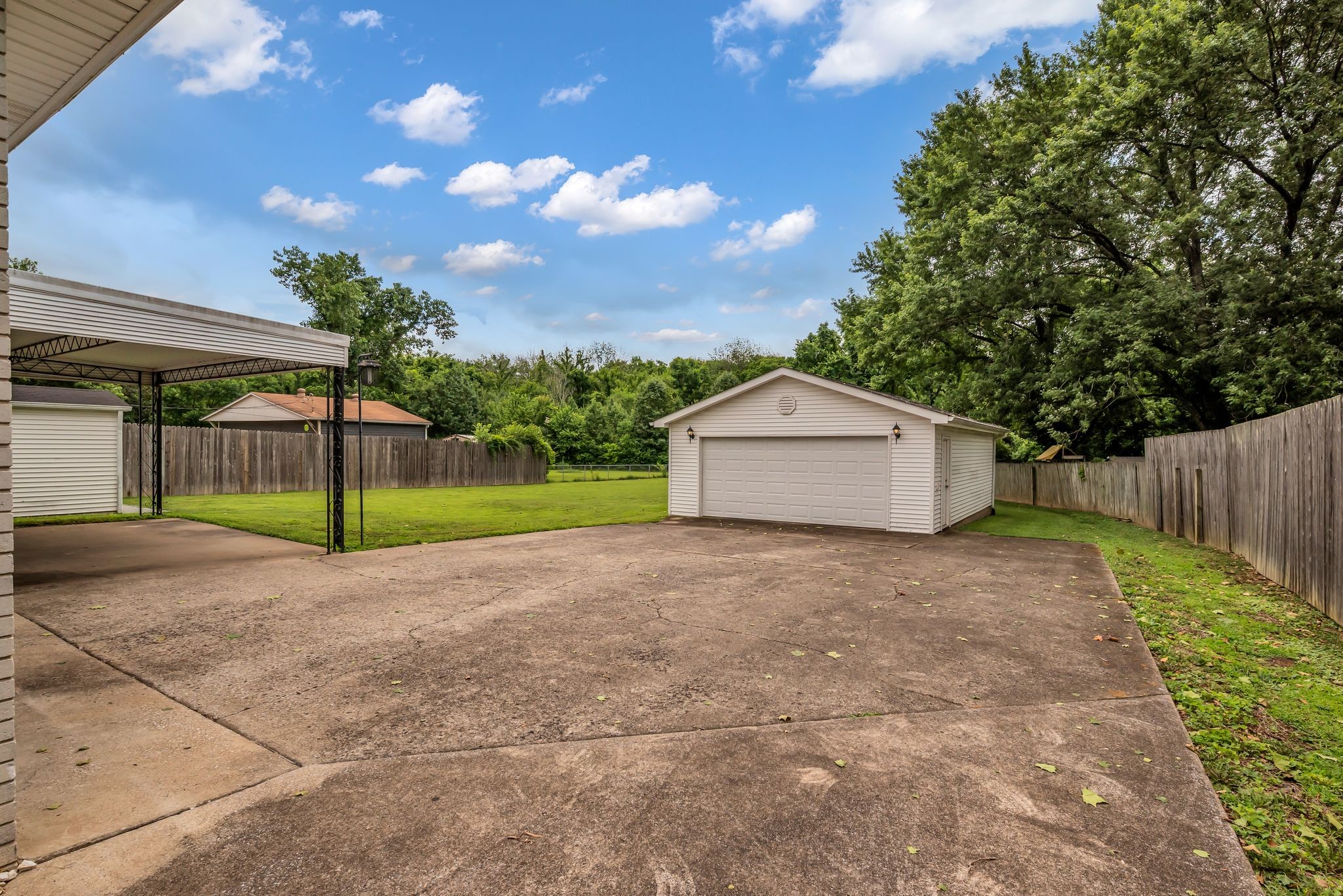 122 Grapevine Rd