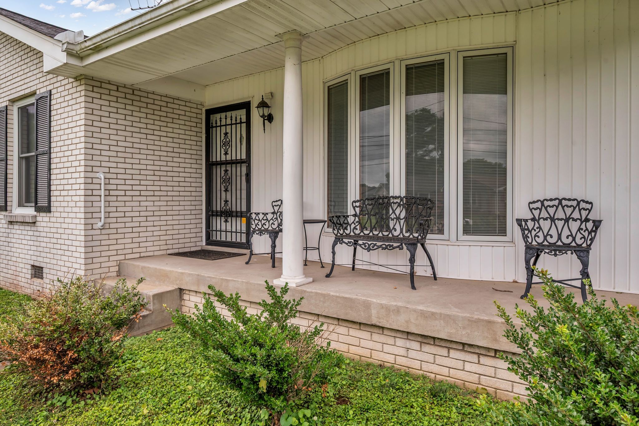 122 Grapevine Rd
