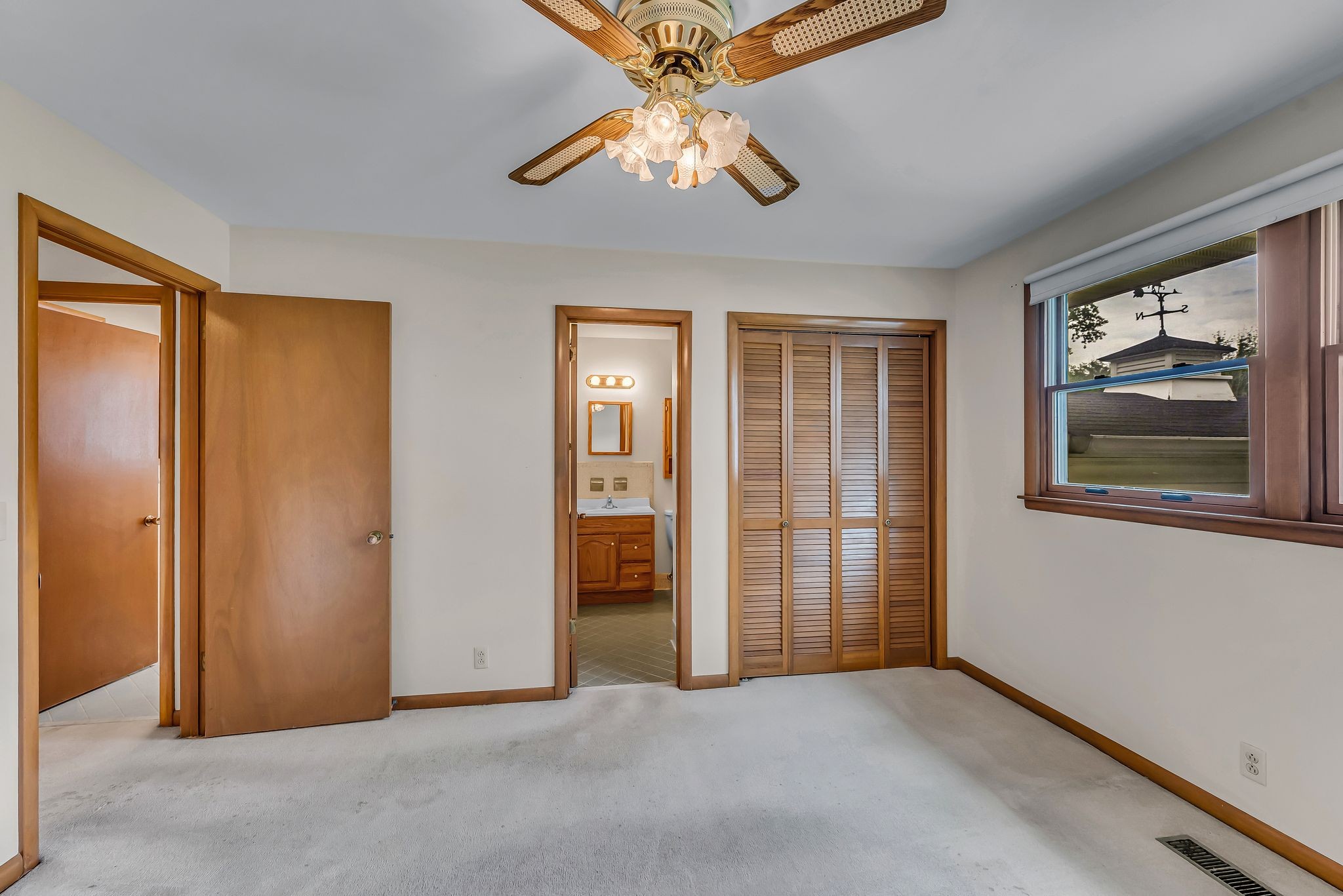 122 Grapevine Rd