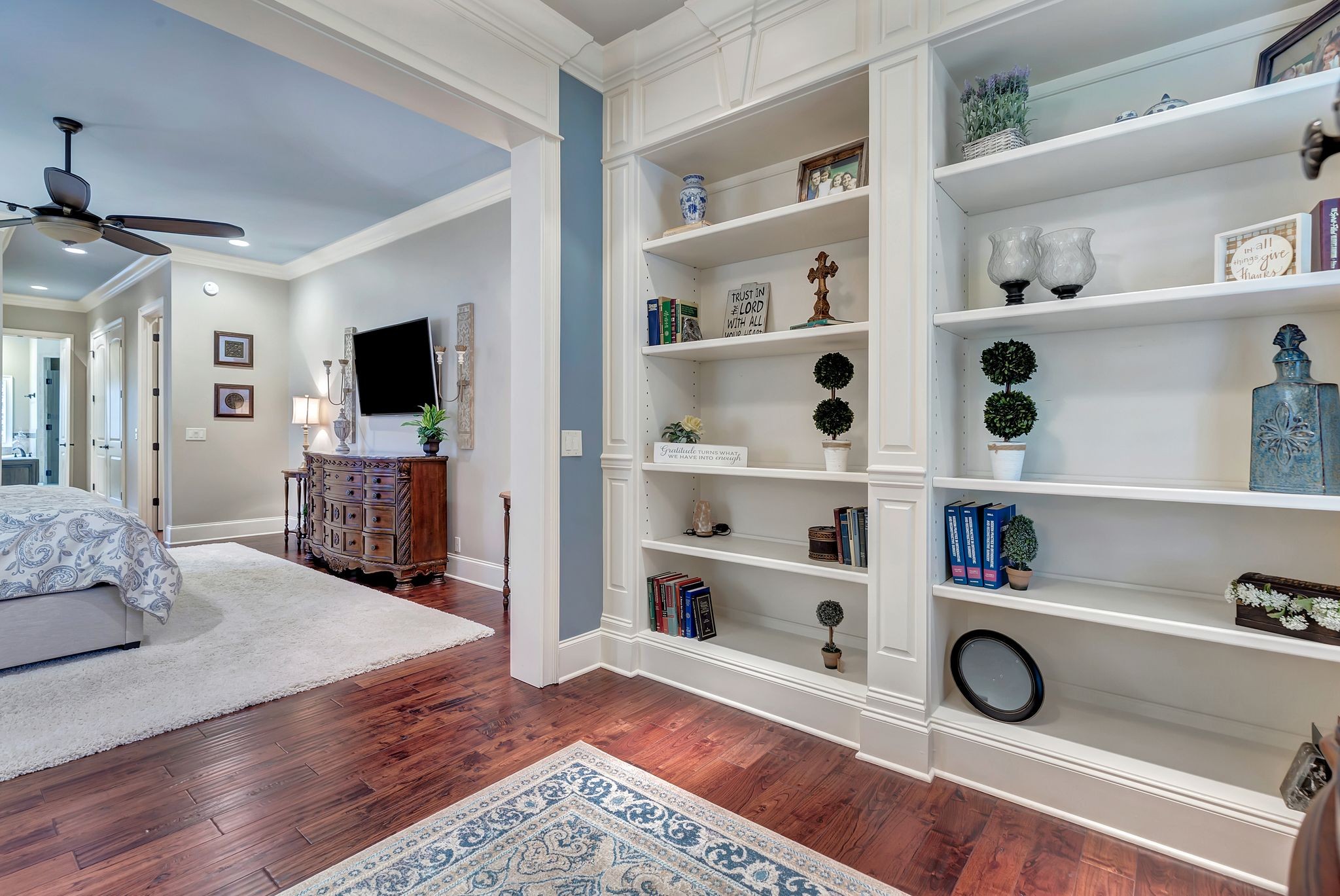 2811 Craythorne Dr