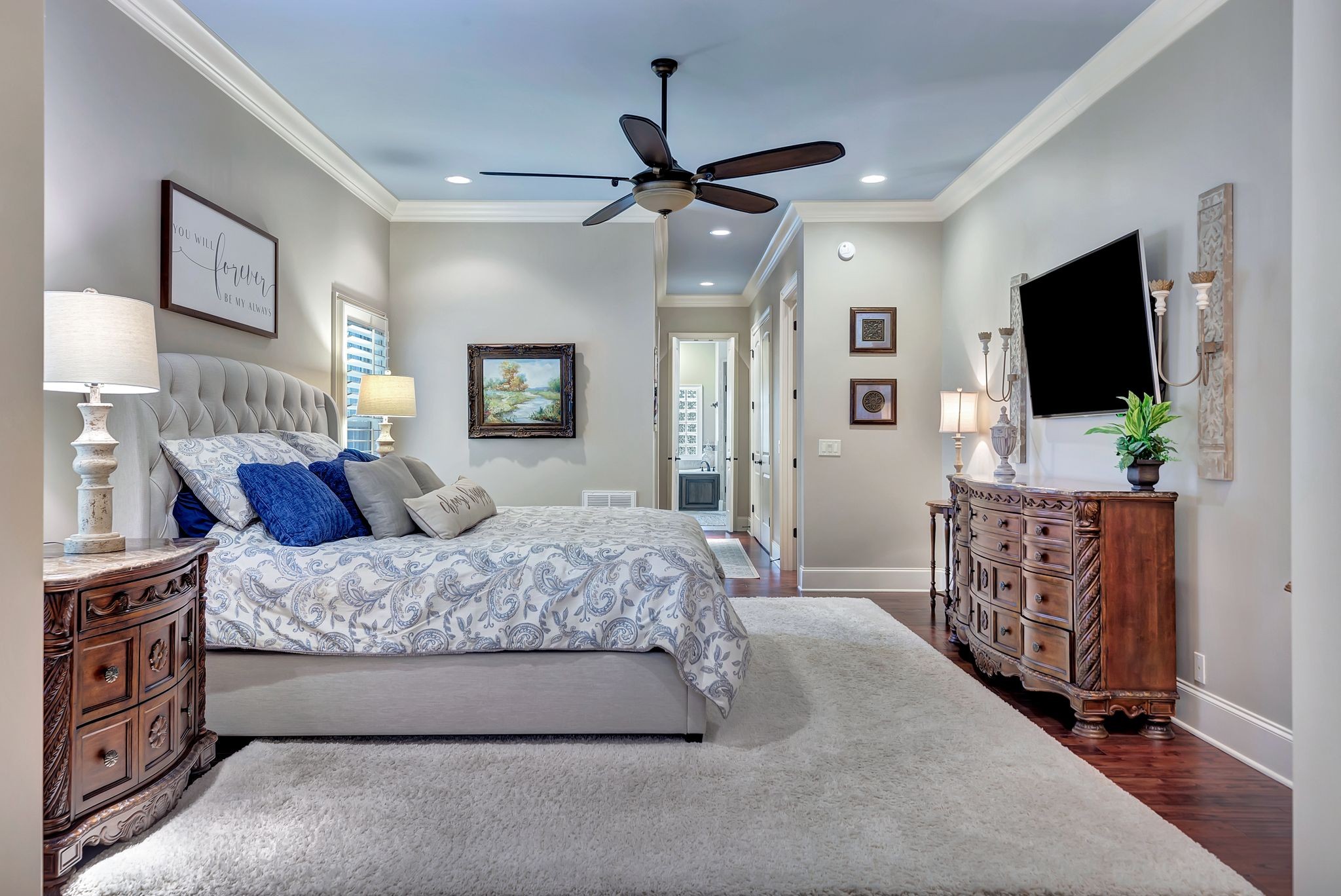 2811 Craythorne Dr
