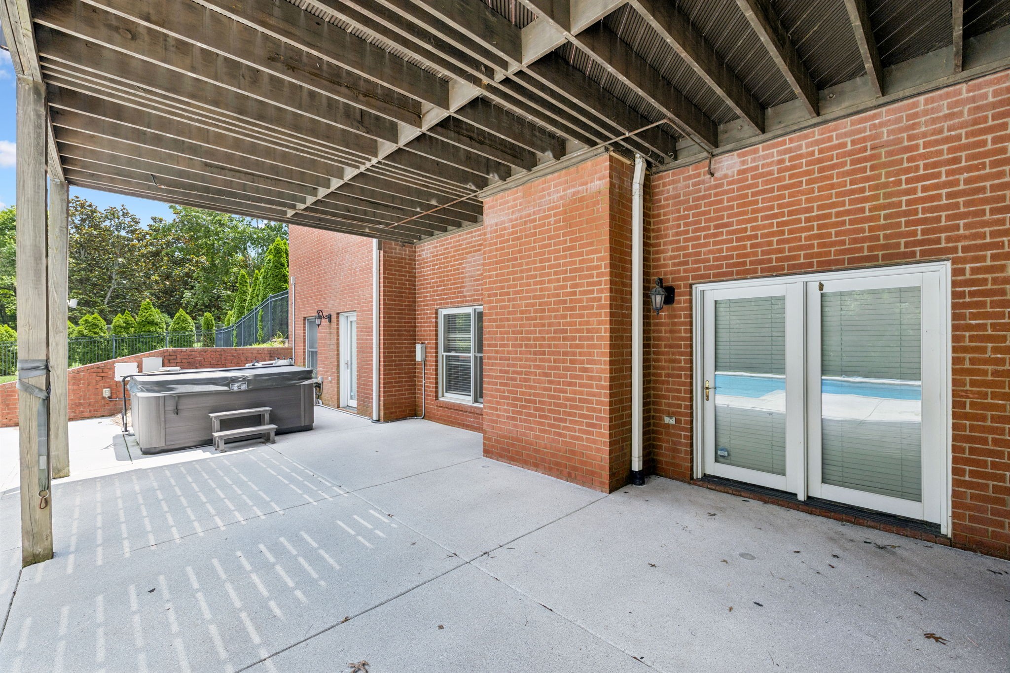 9454 Appleton Ct