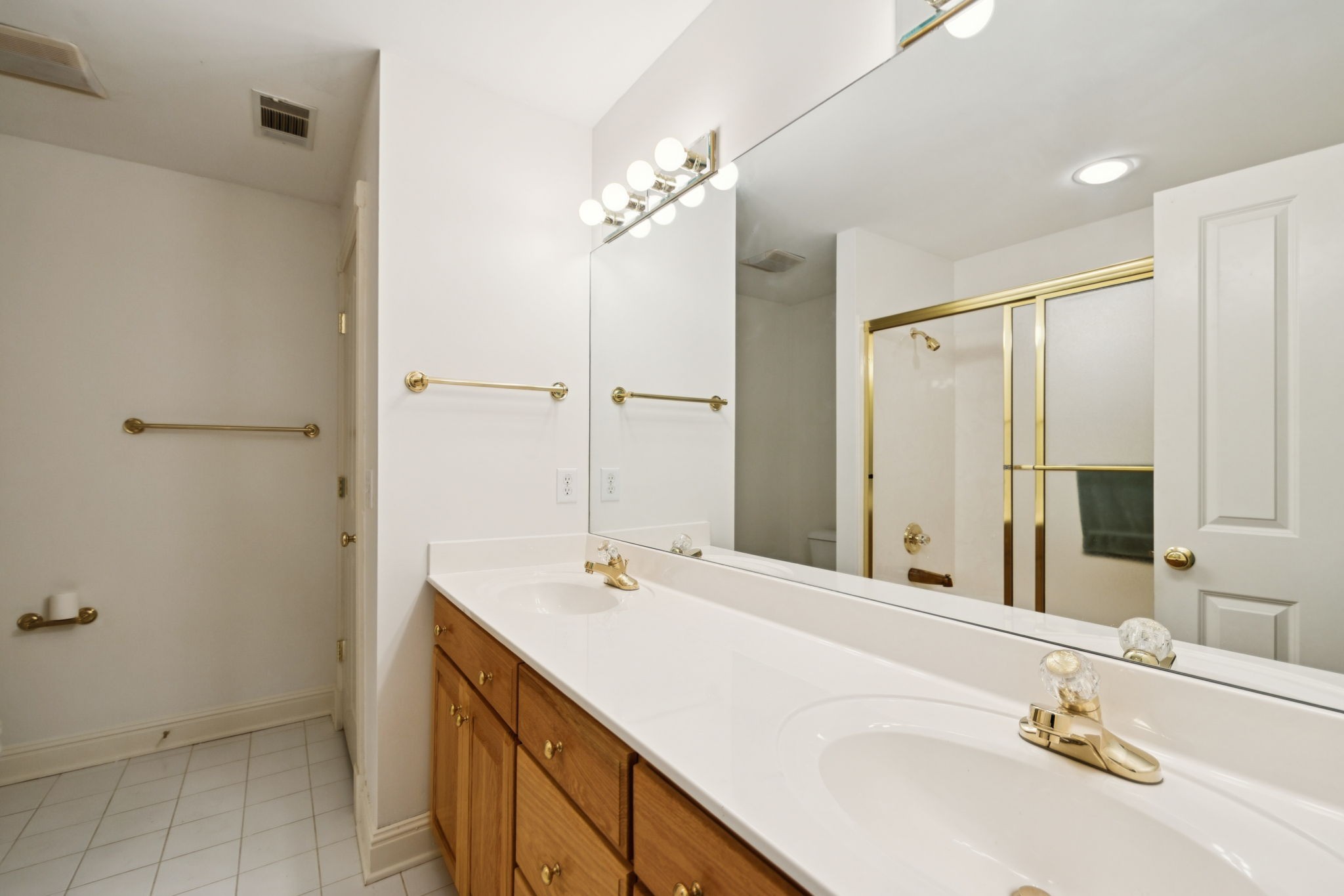 9454 Appleton Ct