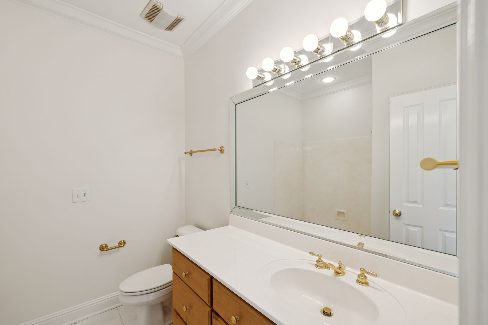 9454 Appleton Ct