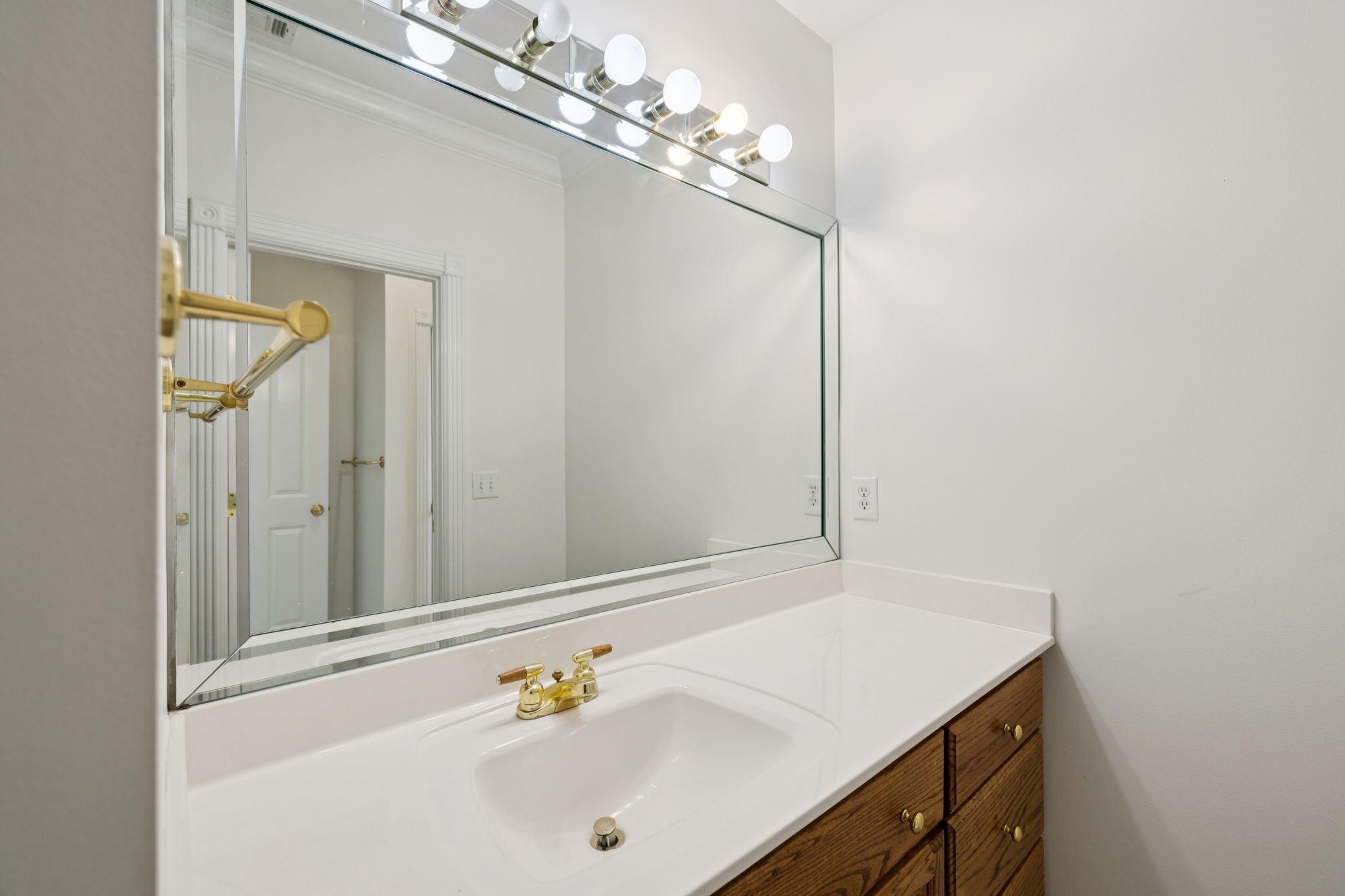 9454 Appleton Ct