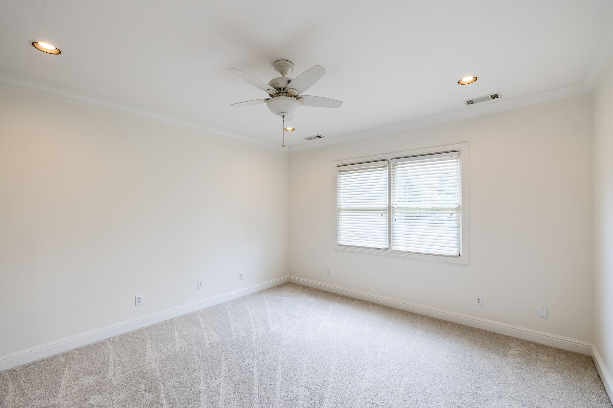 9454 Appleton Ct